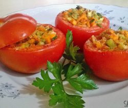 Pomodori ripieni di verdure - la cucina pugliese