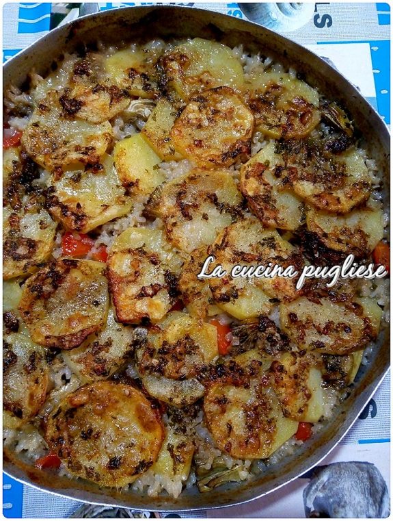 Tiella riso, patate e carciofi - una pietanza semplice da preparare ma tanto gustosa. Ecco la ricetta!